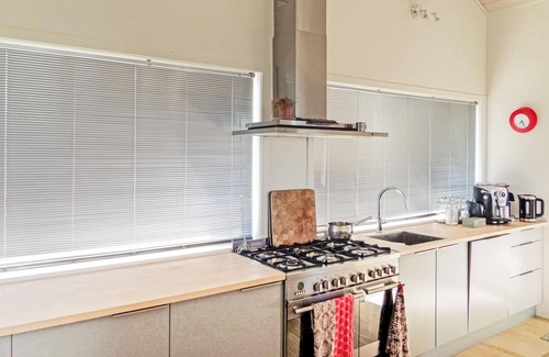 Fitjar House | Beautiful home in Fitjar