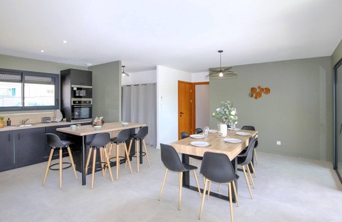 Puy-Saint-Martin House | Beautiful home in Puy St Martin
