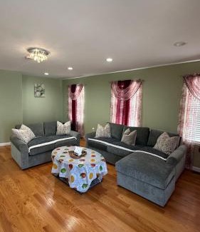 Freeport House | Beautiful Home in Freeport, New York 11520