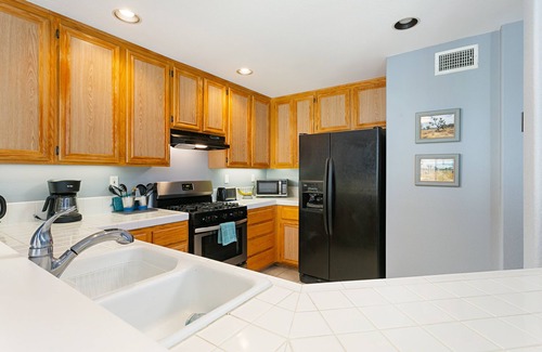 Ivey Ranch - Rancho Del Oro House | Beautiful Home in Gated Community