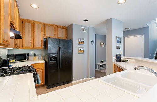Ivey Ranch - Rancho Del Oro House | Beautiful Home in Gated Community