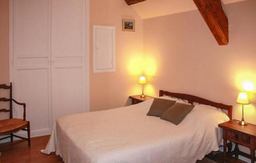 Gonneville-le-Theil House | Beautiful Home In Gonneville-Le-Theil