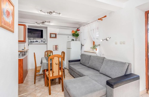 Smrika House | Beautiful home in Grmani, Smrika