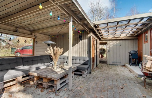 Atterup House | Beautiful home in Grevinge with kitchen