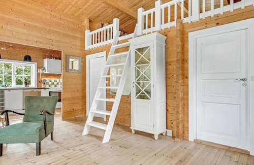 Hornbaek House | Beautiful home in Hornbæk with WiFi