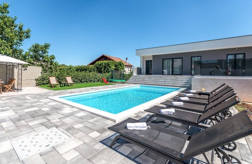 Donje Rastane House | Beautiful home in Rastane Donje