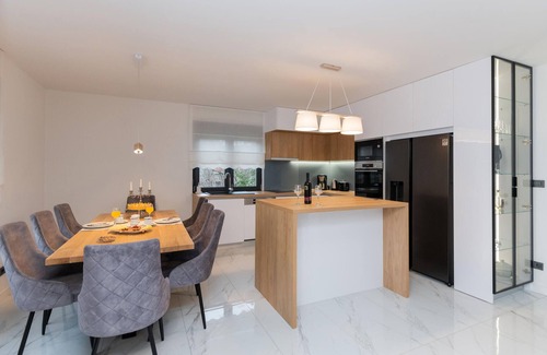 Kamenmost House | Beautiful home in Kamenmost with WiFi