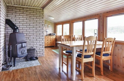 Klassbol House | Beautiful Home in Klässbol With 2 Bedrooms and Wifi
