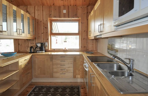 Koppom House | Beautiful home in Koppom with sauna