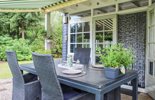 Lage Mierde House | Beautiful home in Lage Mierde