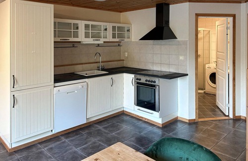 Lysekloster House | Beautiful home in Lepsøy with WiFi