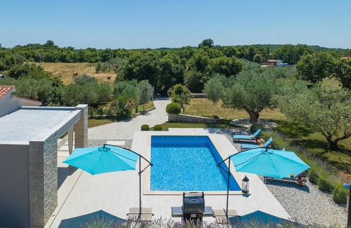 Mali Vareski House | Beautiful home in Marcana