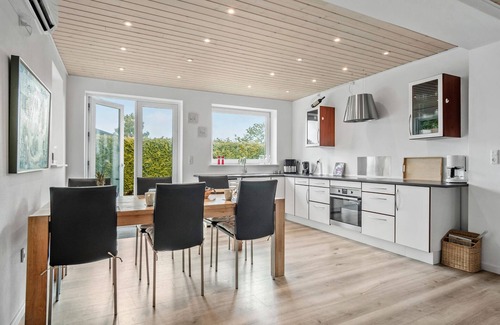 Vejlby Fed House | Beautiful home in Middelfart with WiFi