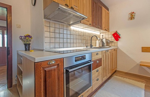 Crnomelj House | Beautiful home in Mokronog with sauna