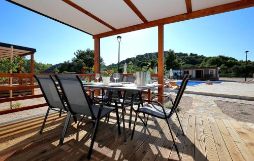 Murter House | Beautiful Home In Murter
