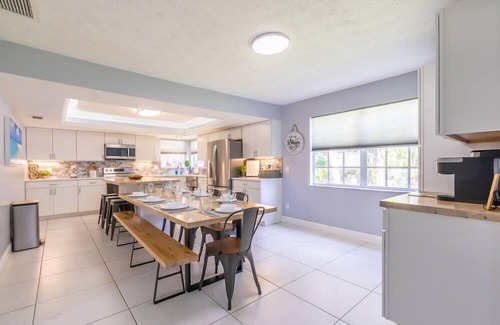 Rural Estates House | Beautiful Home in Naples with Huge Private Pool!