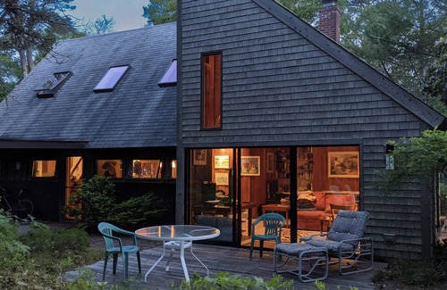 Wellfleet House | Beautiful Home in National Seashore Woods! Walk to Newcomb Hollow or Gull Pond