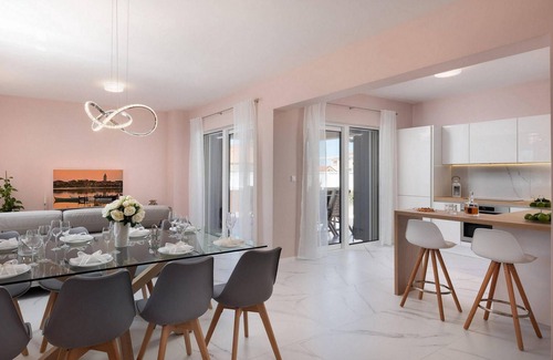 Nin House | Beautiful home in Nin