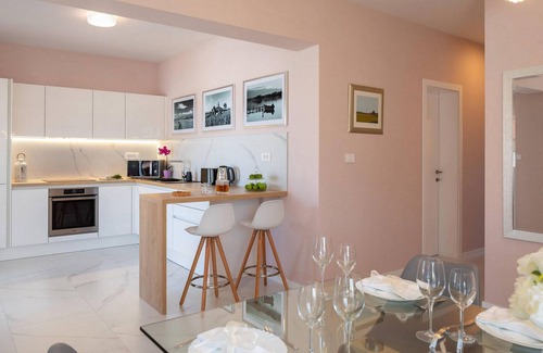 Nin House | Beautiful home in Nin