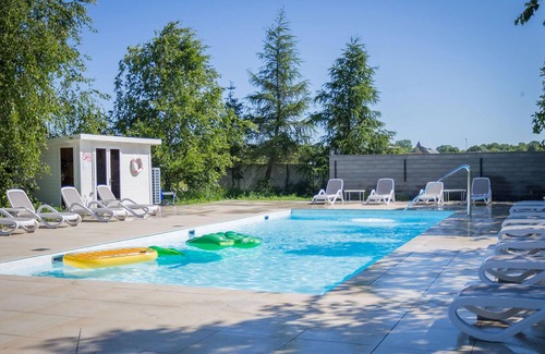 Nowecin House | Beautiful home in Nowecin with sauna