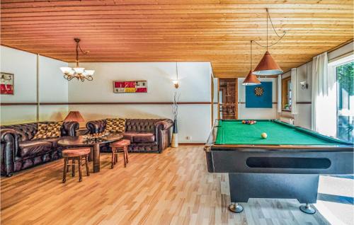 Sillerslev House | Beautiful Home In Øster Assels With Sauna