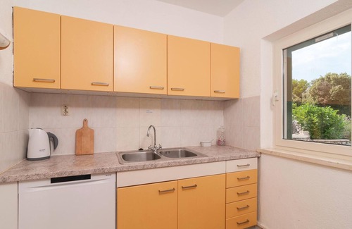 Praznica House | Beautiful home in Praznica