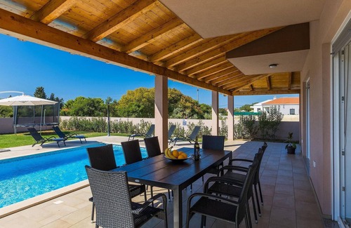 Sikici House | Beautiful home in Pula