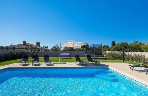 Sikici House | Beautiful home in Pula