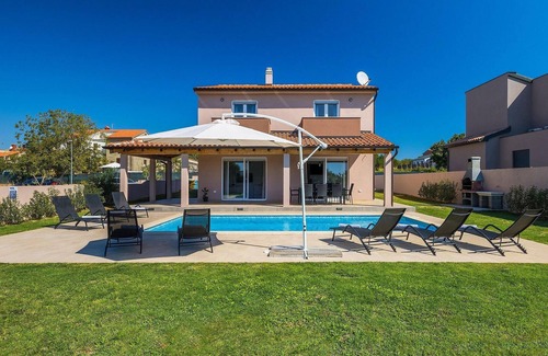 Sikici House | Beautiful home in Pula