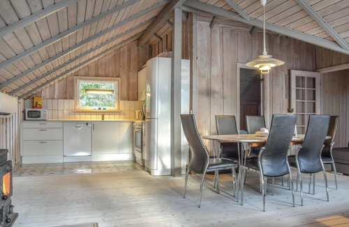 Lodbjerg Hede House | Beautiful home in Ringkøbing with WiFi