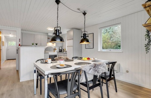 Lodbjerg Hede House | Beautiful home in Ringkøbing with WiFi