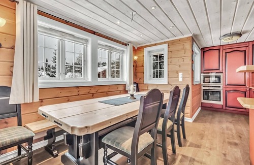 Atra House | Beautiful home in Rjukan with sauna