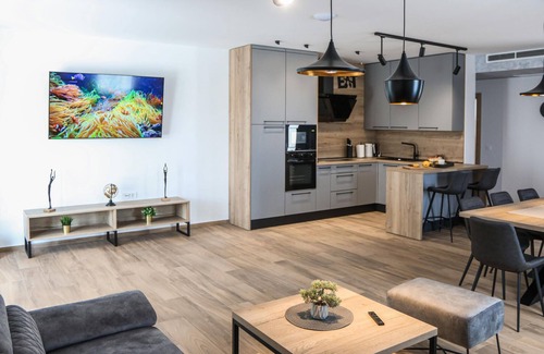 Andrijasevci House | Beautiful home in Rokovci with sauna