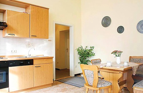 Schwasdorf House | Beautiful home in Schwasdorf with sauna