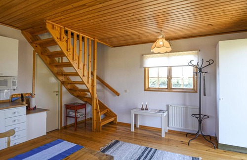 Nar House | Beautiful home in Stånga with kitchen