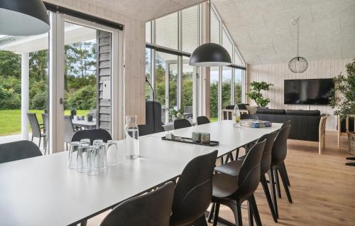 Stege House | Beautiful Home In Stege With Sauna