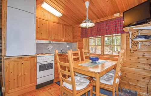 Storfors House | Beautiful Home In Storfors With Kitchen