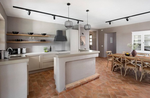 Sveti Lovrec House | Beautiful home in Sv. Lovrec with WiFi