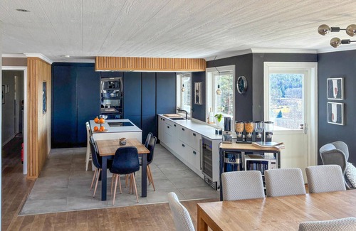 Tveit House | Beautiful home in Tveit