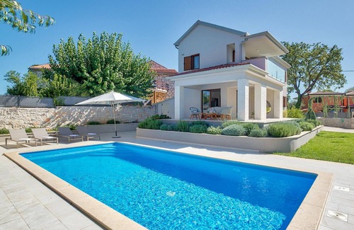 Radini House | Beautiful home in Umag