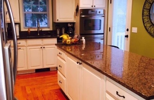 Harbor Springs House | Beautiful home in Downtown Harbor Springs a few blocks from the beach