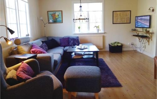 Vilshult House | Beautiful Home In Vilshult With Kitchen