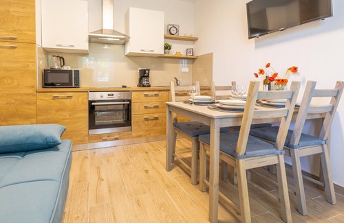 Jablanac House | Beautiful home in Vranjak with kitchen