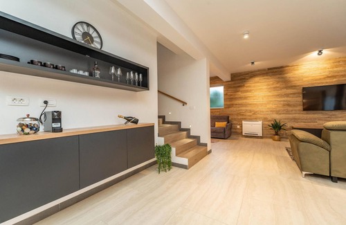 Zdrelac House | Beautiful home in Zdrelac
