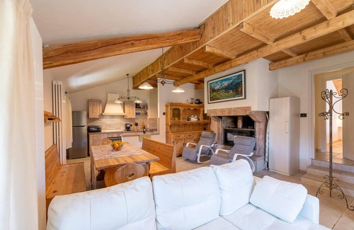 Castello Tesino House | Beautiful home in Castello Tesino