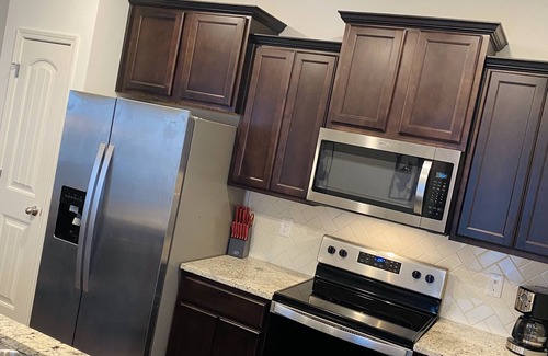 Bessemer House | Beautiful Home just 25mins from Downtown Birmingham