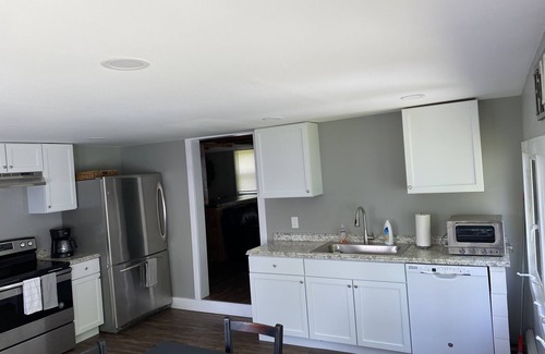 Jewett House | Beautiful home just 5 min to Windham, 10 min to Hunter – perfect location!