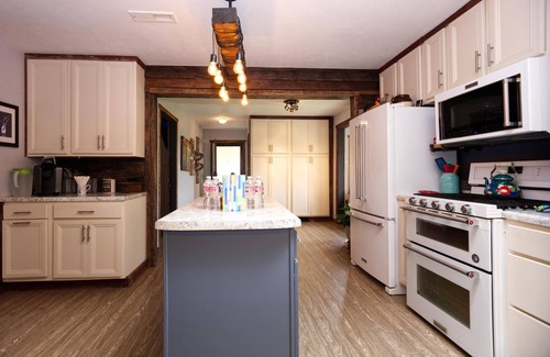 Carroll County Other | Beautiful home near Branson, MO & EurekaSprings, AR.