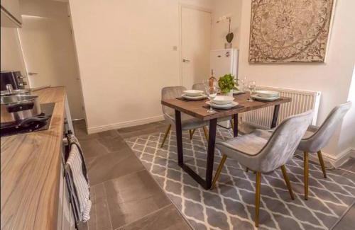 Sneinton House | Beautiful Home near City Centre
