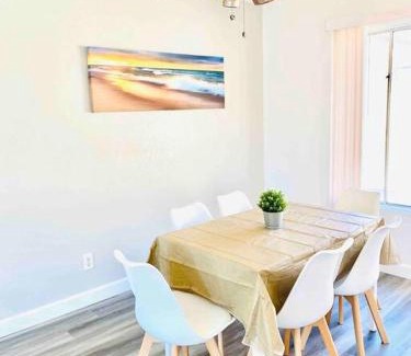 Orange Apartment | Beautiful home near Disneyland. Entire place!